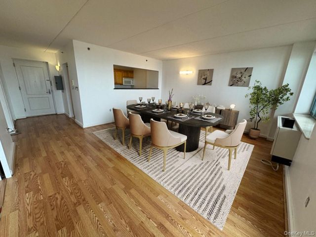 136 Beach 117 706, Rockaway Beach, NY 11694