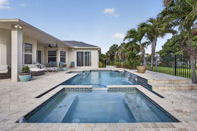 17070 N 90th St N, The Acreage, FL 33470