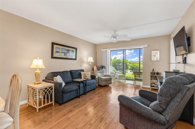 4000 OAKVIEW DRIVE L4, Port Charlotte, FL 33980