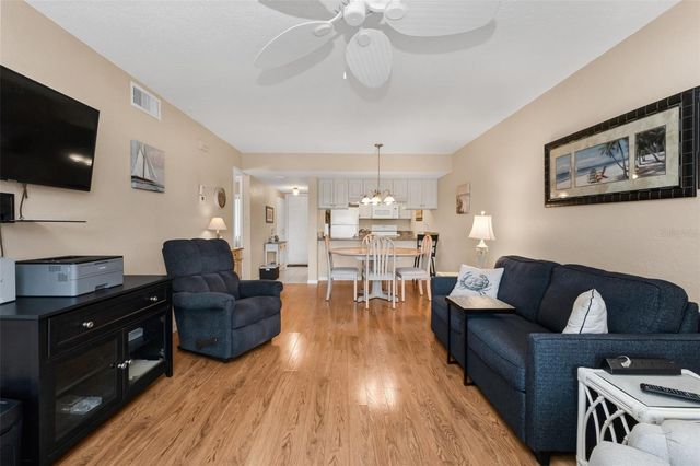 4000 OAKVIEW DRIVE L4, Port Charlotte, FL 33980