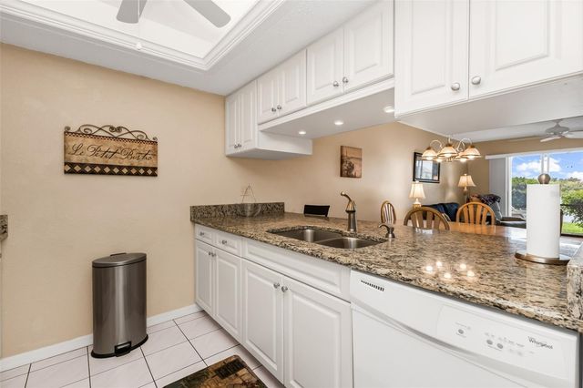 4000 OAKVIEW DRIVE L4, Port Charlotte, FL 33980