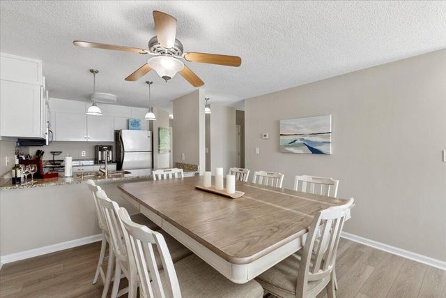 1206 Nature LN, Union Hall, VA 24176