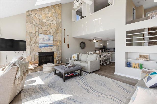 1206 Nature LN, Union Hall, VA 24176