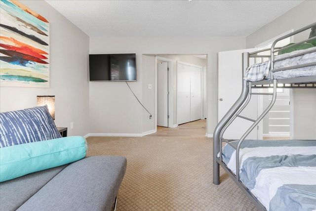 1206 Nature LN, Union Hall, VA 24176