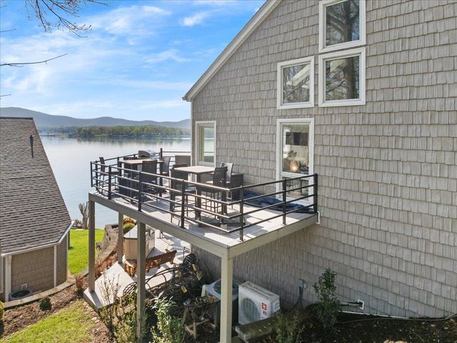 1206 Nature LN, Union Hall, VA 24176