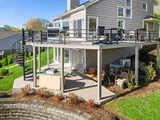 1206 Nature LN, Union Hall, VA 24176