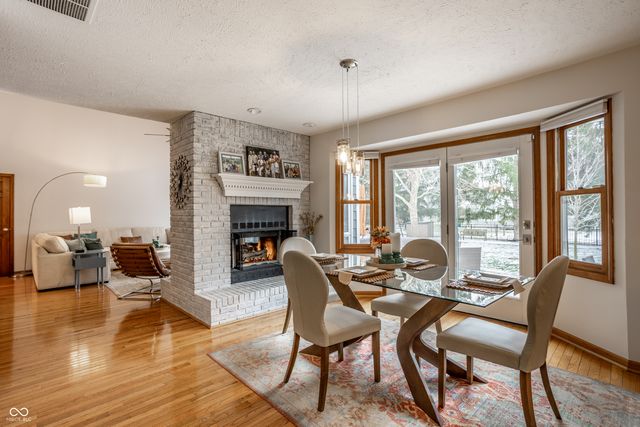 425 Savannah Lane, Westfield, IN 46074