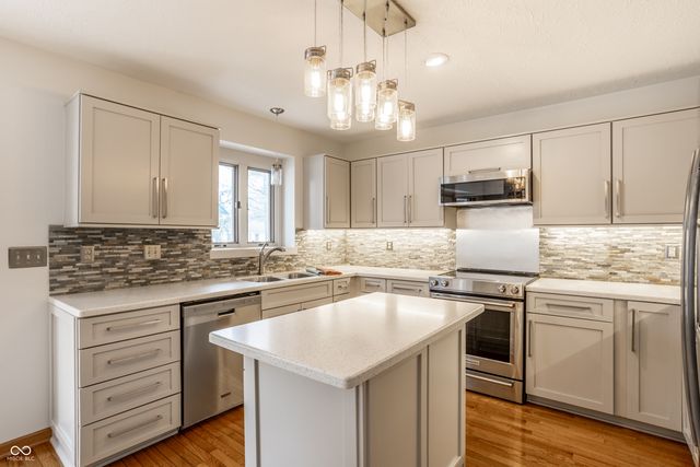 425 Savannah Lane, Westfield, IN 46074