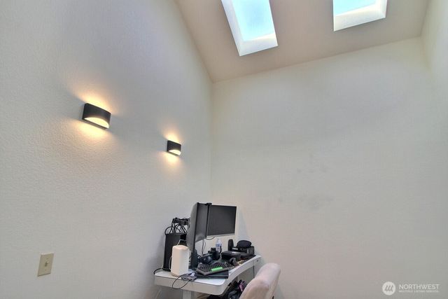 27720 128th Place SE, Kent, WA 98030