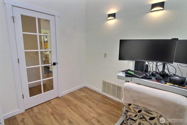 27720 128th Place SE, Kent, WA 98030