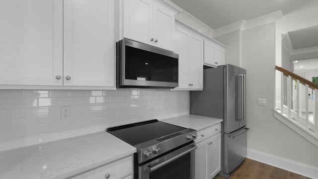 140 Broadstone Drive, Summerville, SC 29486