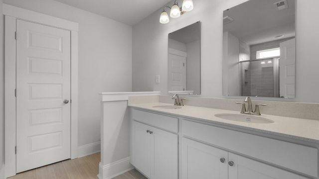 140 Broadstone Drive, Summerville, SC 29486