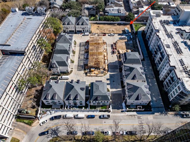 27 Wentworth Place Lane, Houston, TX 77027