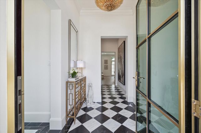 27 Wentworth Place Lane, Houston, TX 77027