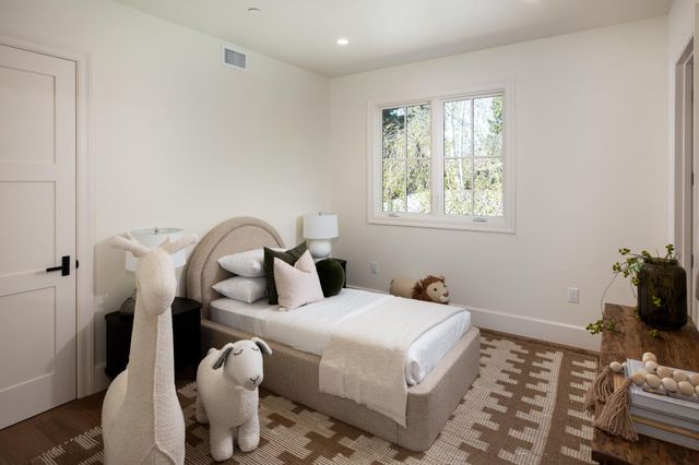 164 Waverley Street, Palo Alto, CA 94301