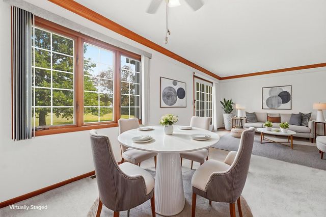 1063 Duckwood Drive 102, Eagan, MN 55123