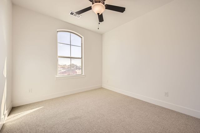 6040 Davis Knoll, Fort Worth, TX 76126