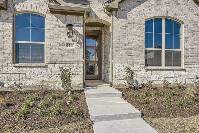6040 Davis Knoll, Fort Worth, TX 76126