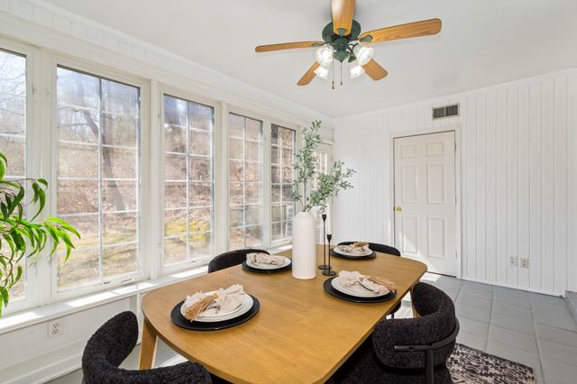 513 Williamsburg Dr, Nashville, TN 37214