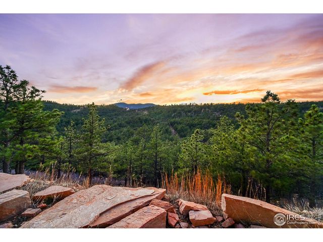 4163 Rainbow View Ln, Loveland, CO 80537