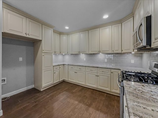 7409 Harbor Drive, Rowlett, TX 75088