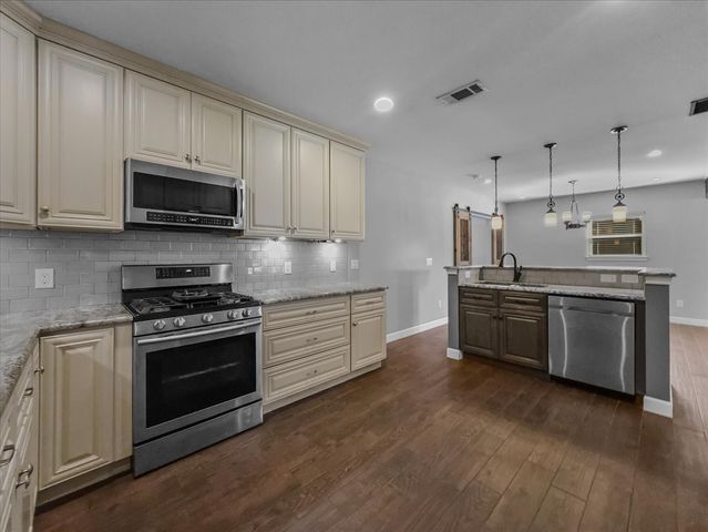 7409 Harbor Drive, Rowlett, TX 75088