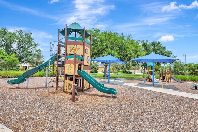 5005 TORREY PINES RUN, Bradenton, FL 34211