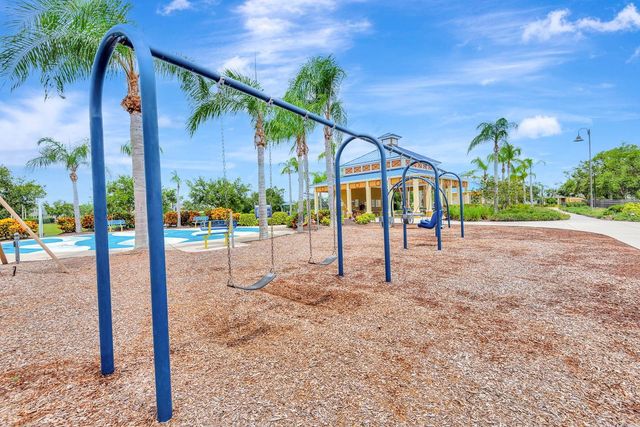 5005 TORREY PINES RUN, Bradenton, FL 34211