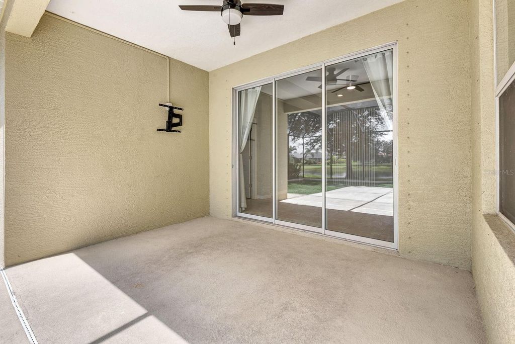 Image 30 of property listing at 5005 TORREY PINES RUN, Bradenton, FL 34211