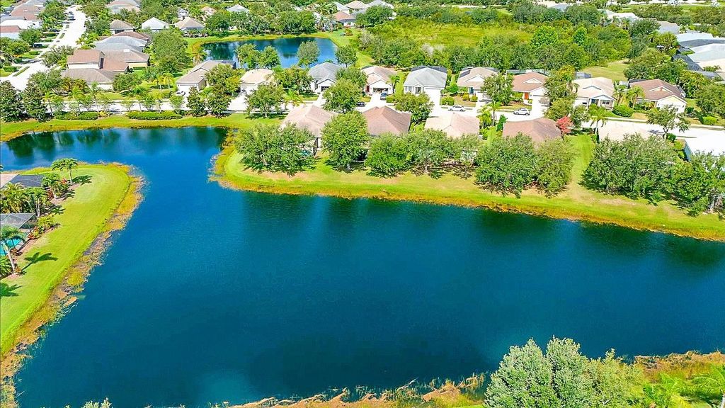 Image 55 of property listing at 5005 TORREY PINES RUN, Bradenton, FL 34211