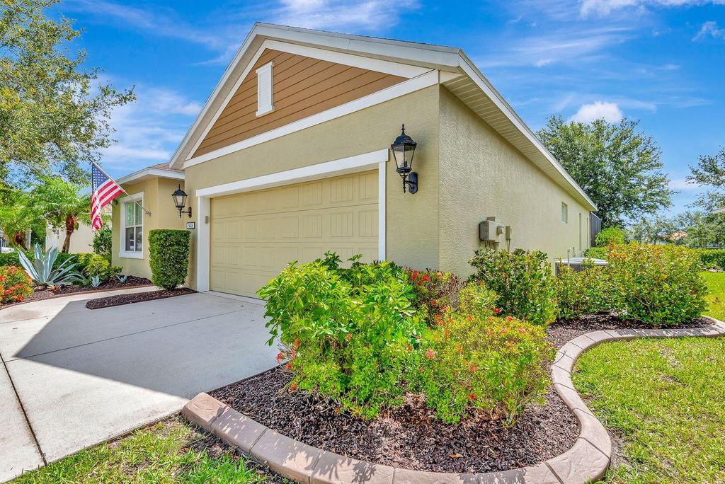 Image 57 of property listing at 5005 TORREY PINES RUN, Bradenton, FL 34211