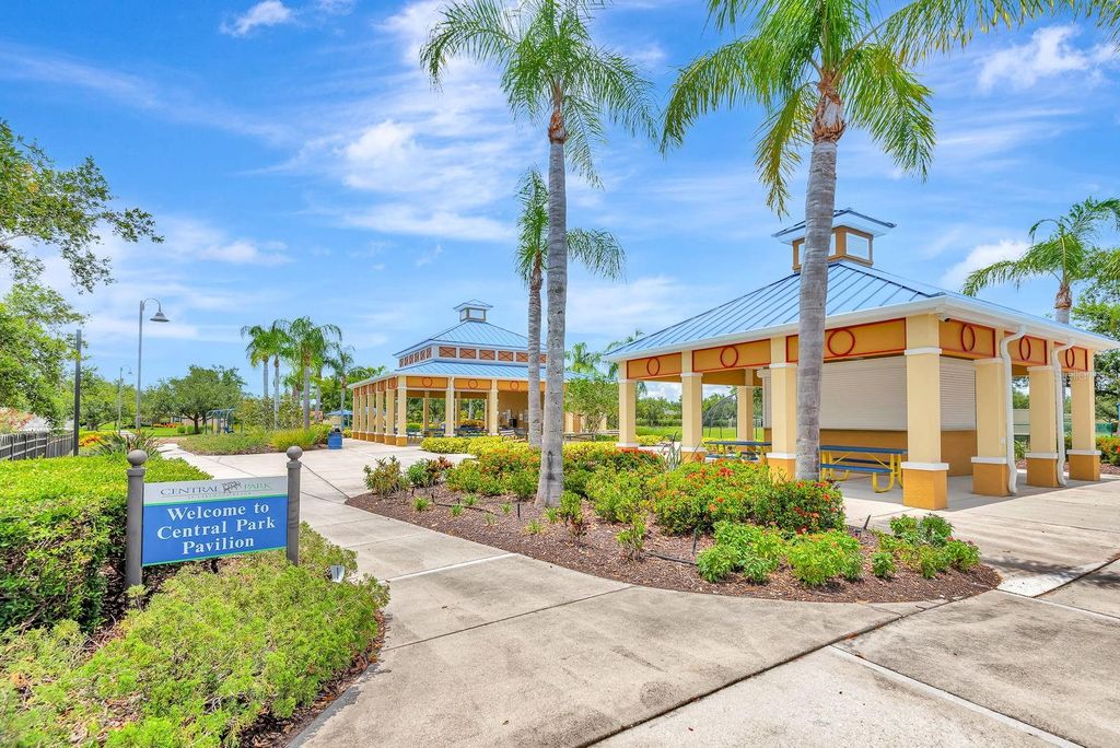 Image 64 of property listing at 5005 TORREY PINES RUN, Bradenton, FL 34211