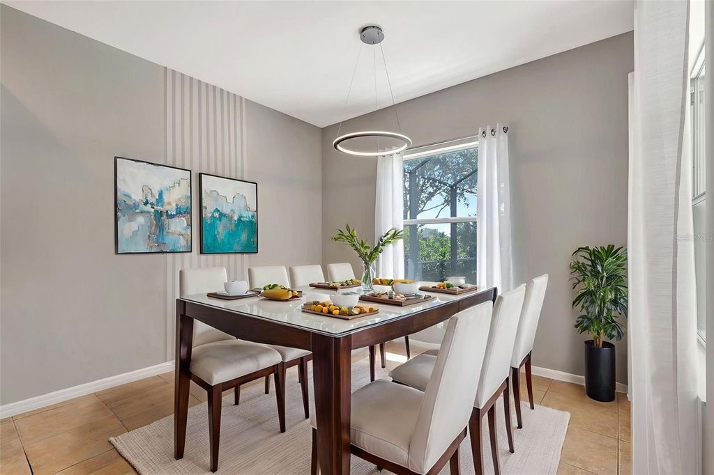 Image 9 of property listing at 5005 TORREY PINES RUN, Bradenton, FL 34211