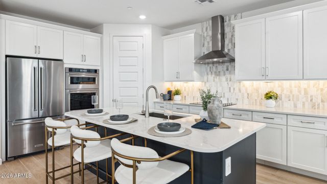 9714 S 12TH Street S, Phoenix, AZ 85042
