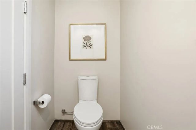 1745 Spreckels Lane, Redondo Beach, CA 90278