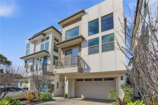 1745 Spreckels Lane, Redondo Beach, CA 90278