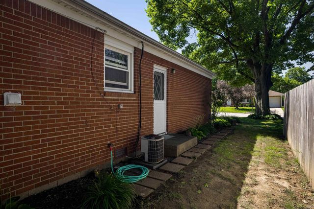 866 Barlow Street, West Lafayette, IN 47906