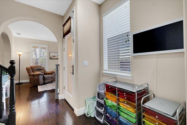 1475 Columbus Rd, West Sacramento, CA 95691