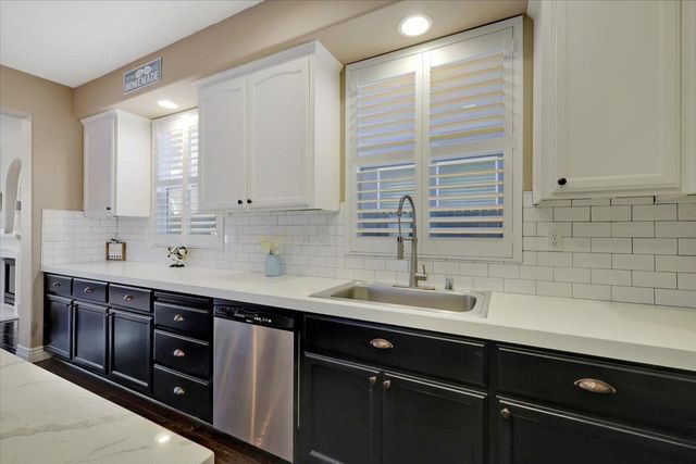 1475 Columbus Rd, West Sacramento, CA 95691