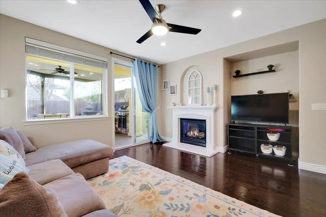 1475 Columbus Rd, West Sacramento, CA 95691