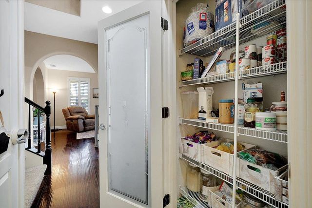 1475 Columbus Rd, West Sacramento, CA 95691