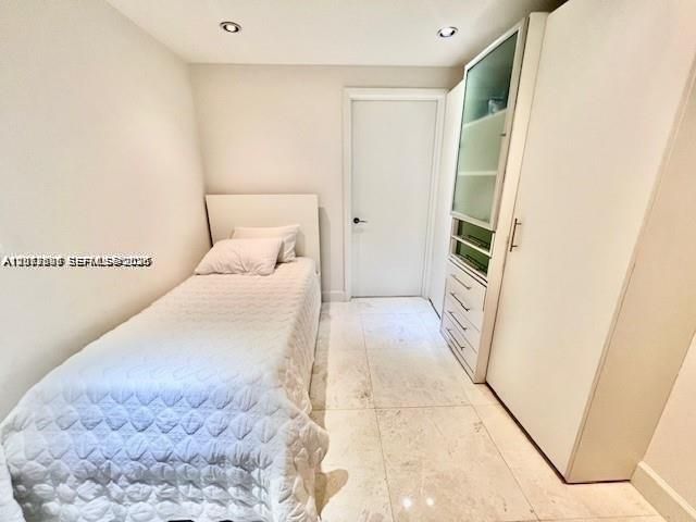 17121 Collins Avenue 1007, Sunny Isles Beach, FL 33160