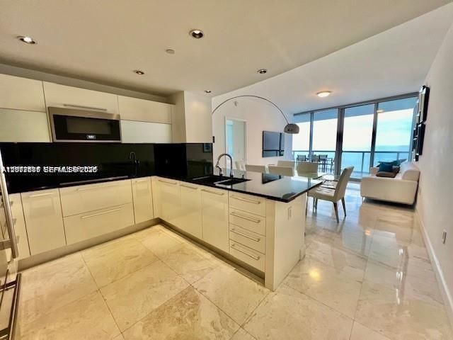 17121 Collins Avenue 1007, Sunny Isles Beach, FL 33160