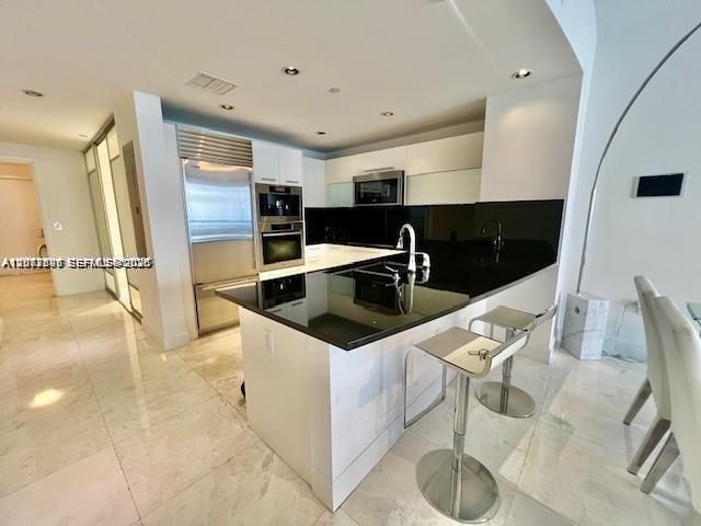 17121 Collins Avenue 1007, Sunny Isles Beach, FL 33160