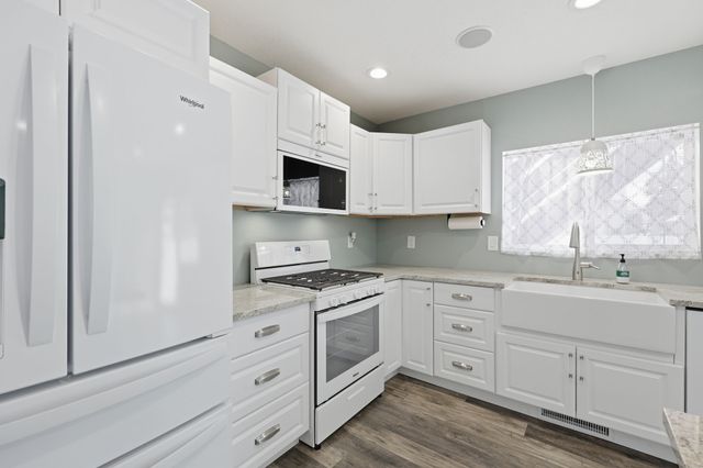 1080 35th Street, Des Moines, IA 50311