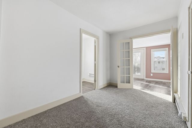 1080 35th Street, Des Moines, IA 50311