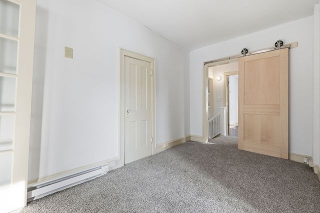 1080 35th Street, Des Moines, IA 50311