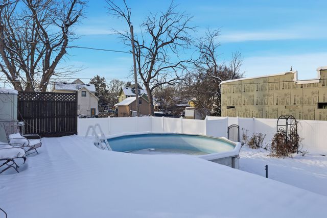 1080 35th Street, Des Moines, IA 50311