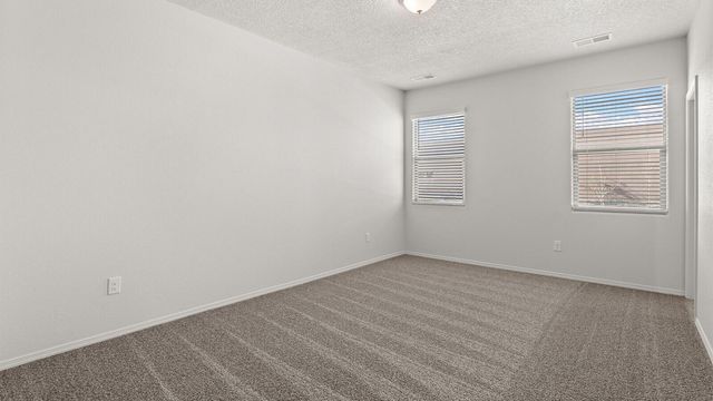6118 Chicago Drive SE, Albuquerque, NM 87106