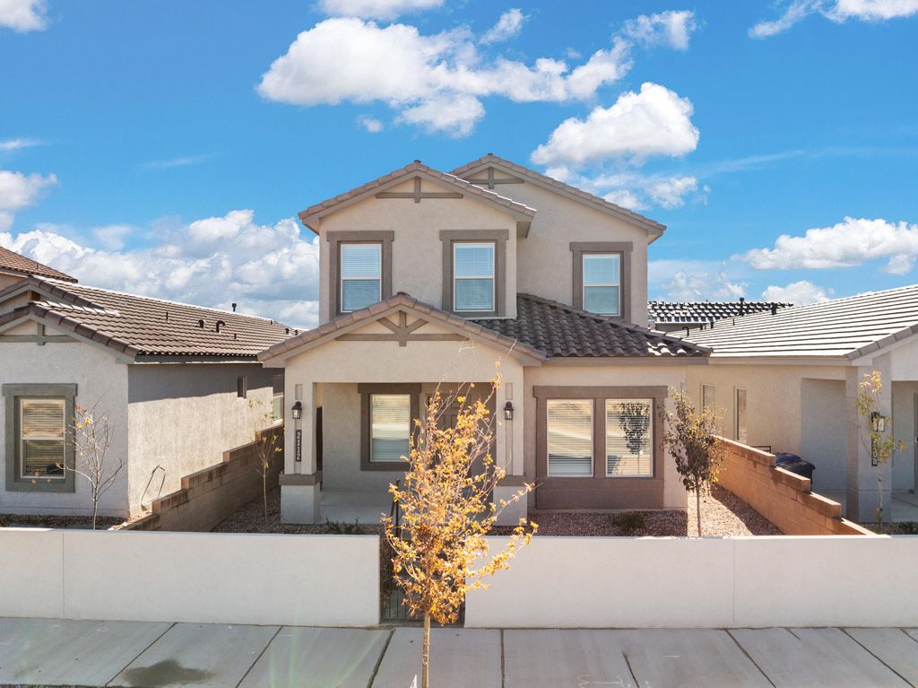 6118 Chicago Drive SE, Albuquerque, NM 87106